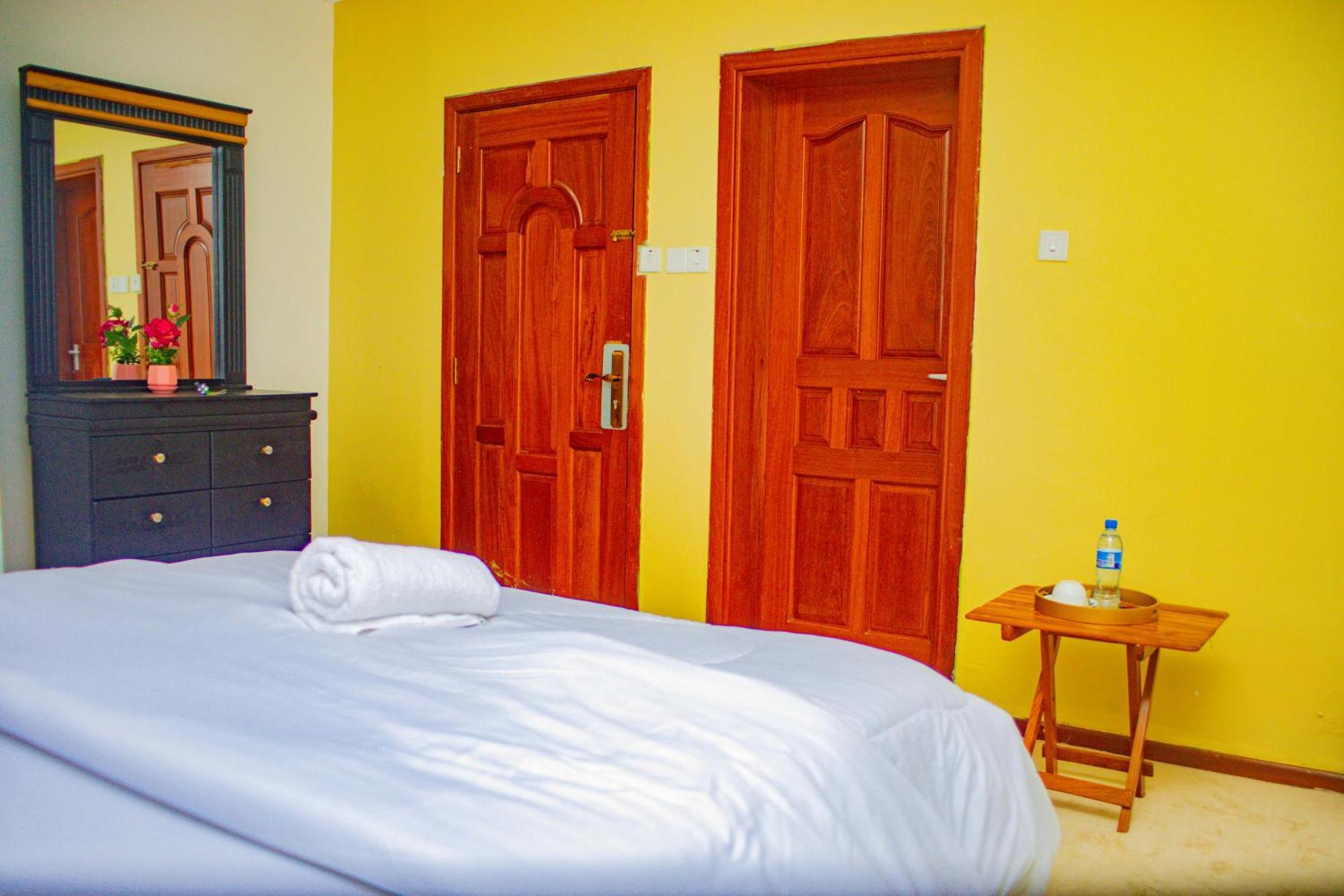 Divine Royal Residences Arusha Extérieur photo