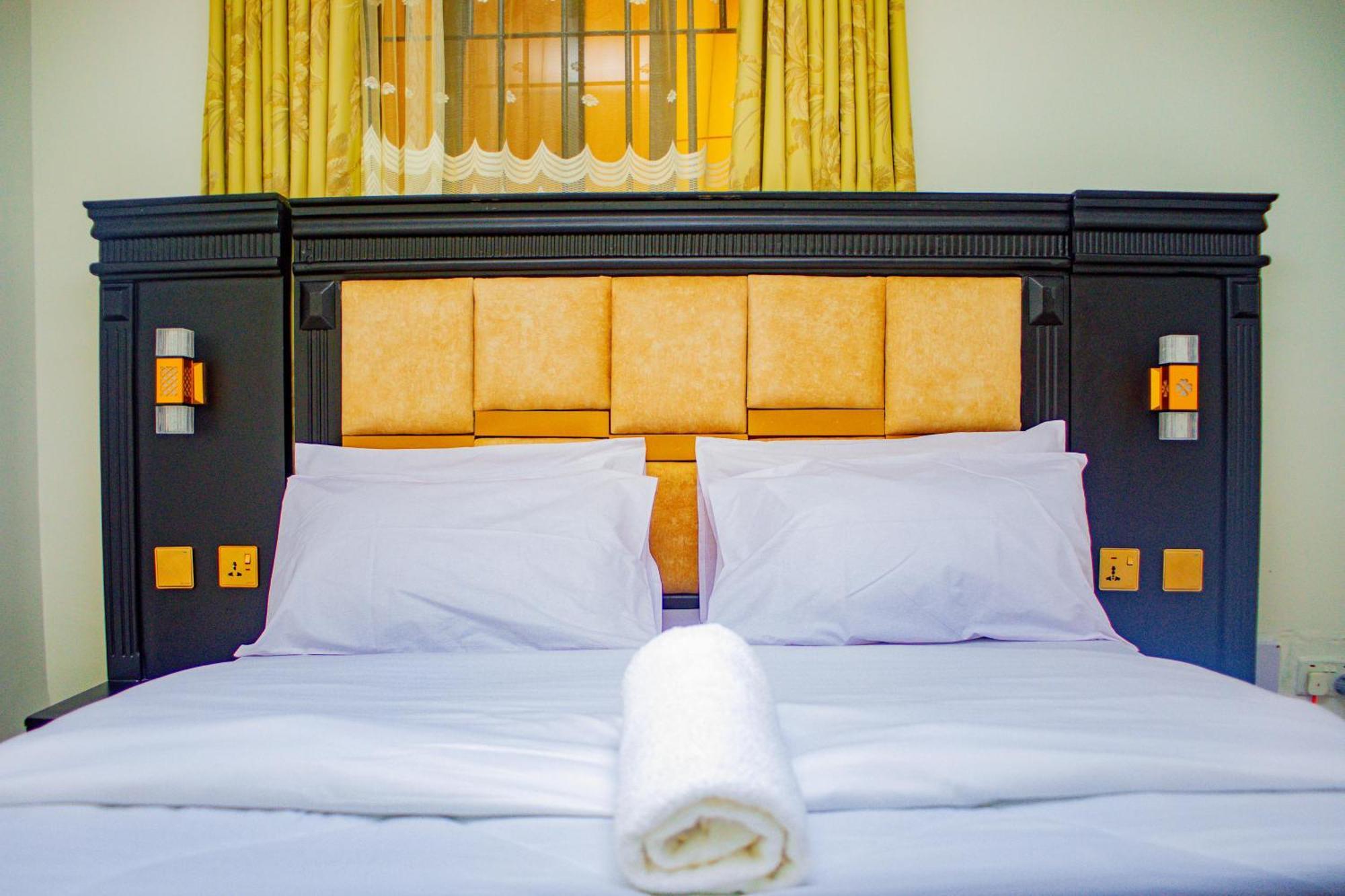 Divine Royal Residences Arusha Extérieur photo